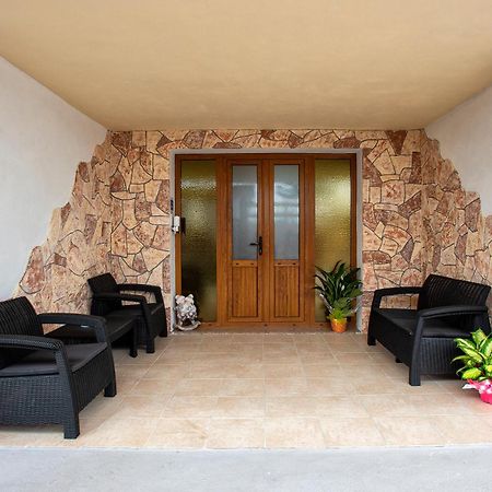 Da Mario & Marianna Apartment Campanedda Exterior photo